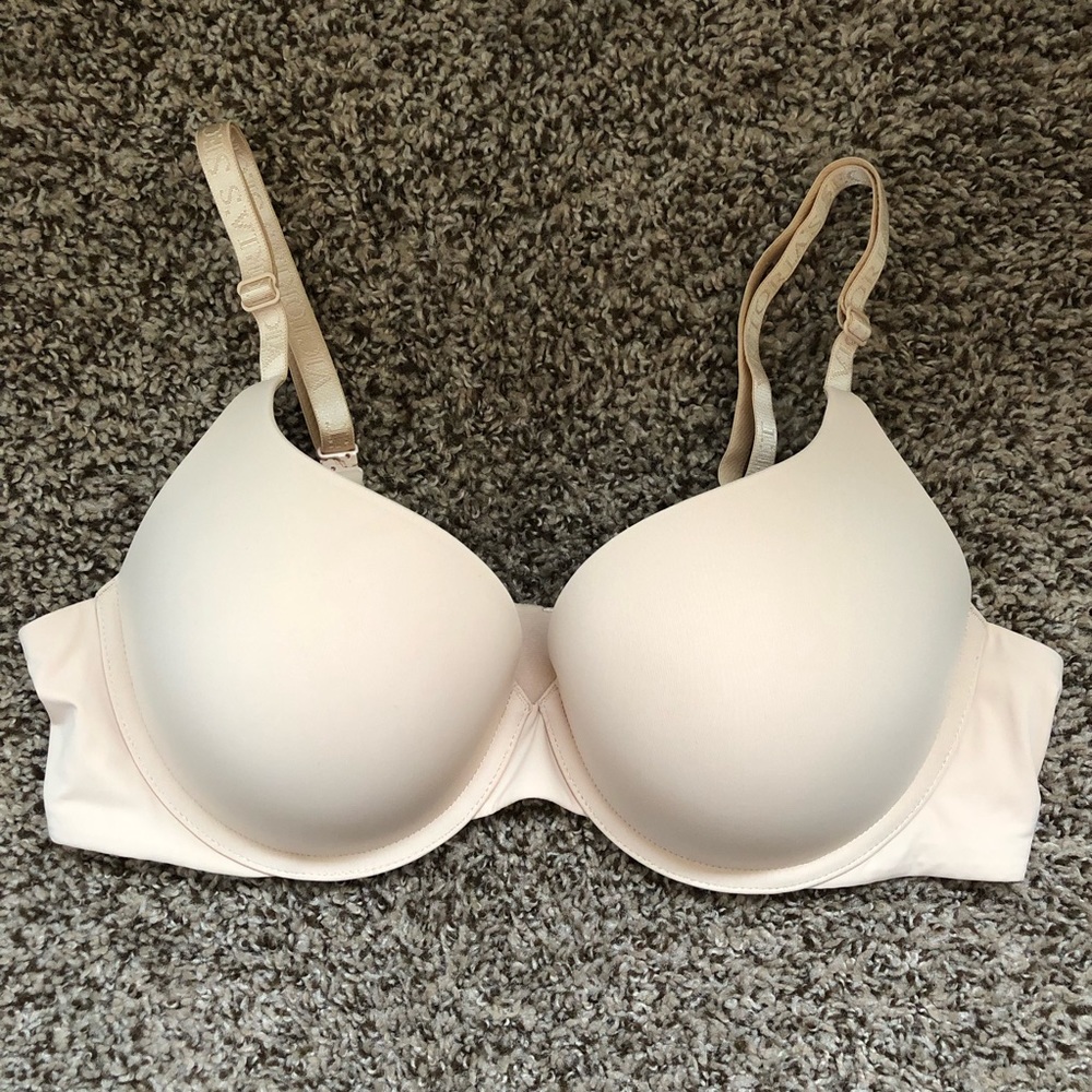 Victoria Secret T-Shirt Push-Up Bra